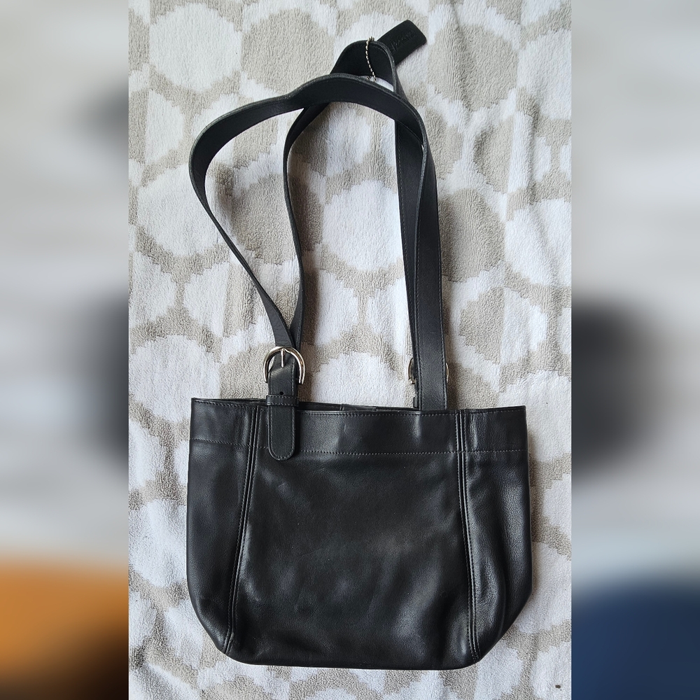 Vintage Coach Purse.  Excellent condition.  Lots of life left!